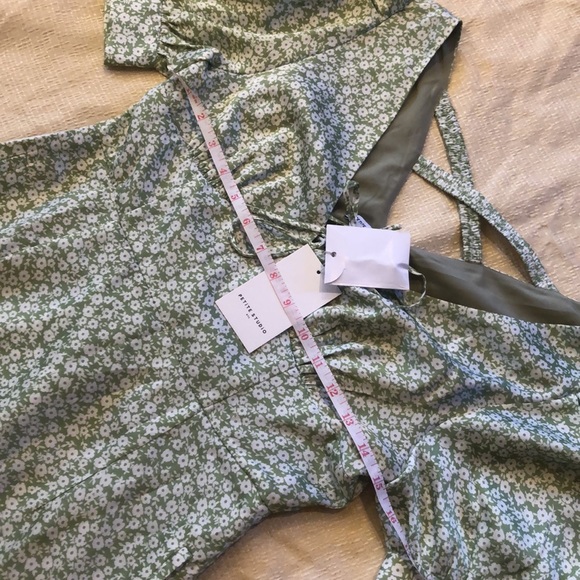 French floral dress - Picture 4 of 5